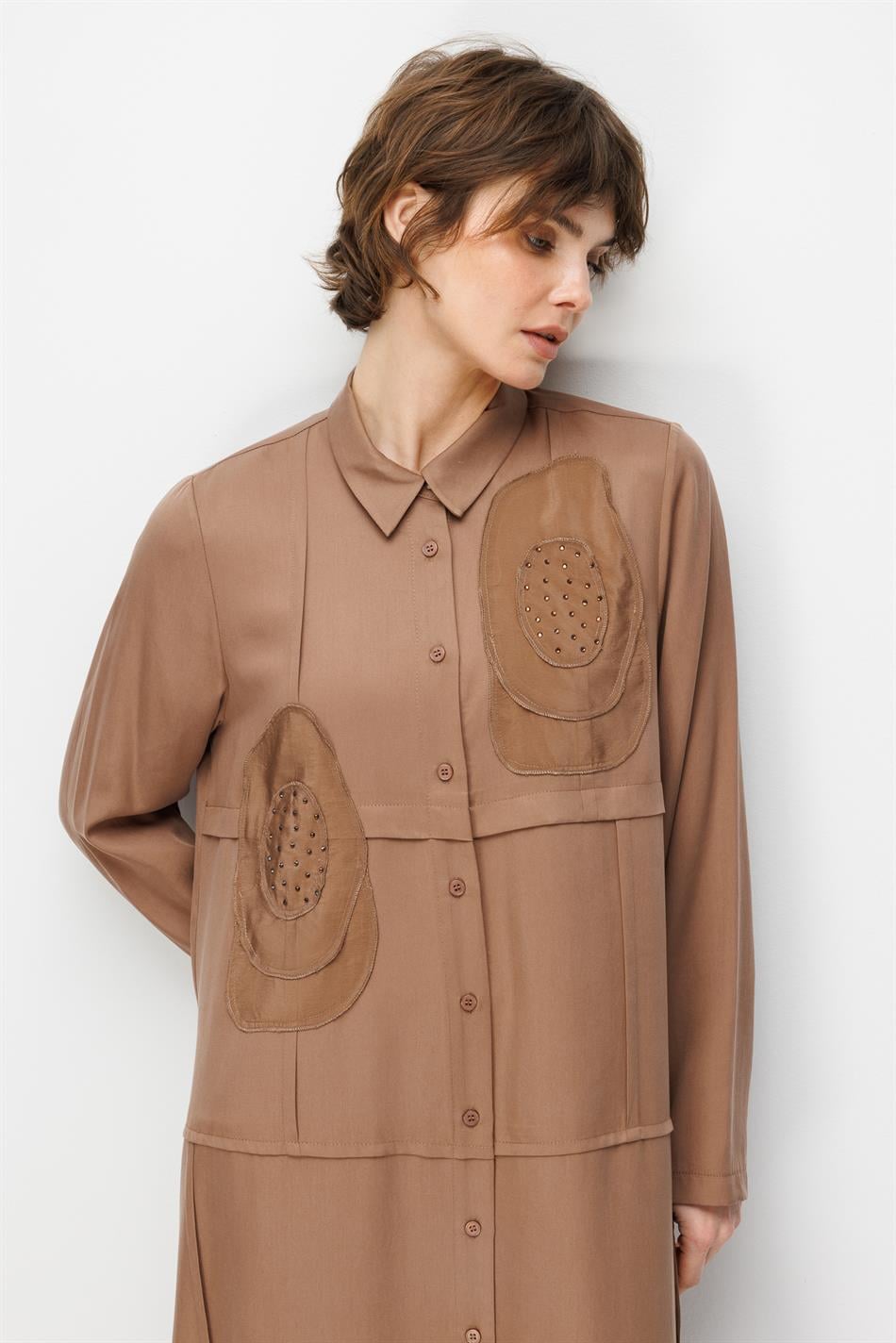 %100 Doğal LyoCELL Maxi Dökümlü Soft Kumaş Elişi Flora İşleme Detaylı Maxi Tunik Ferace-Kahve