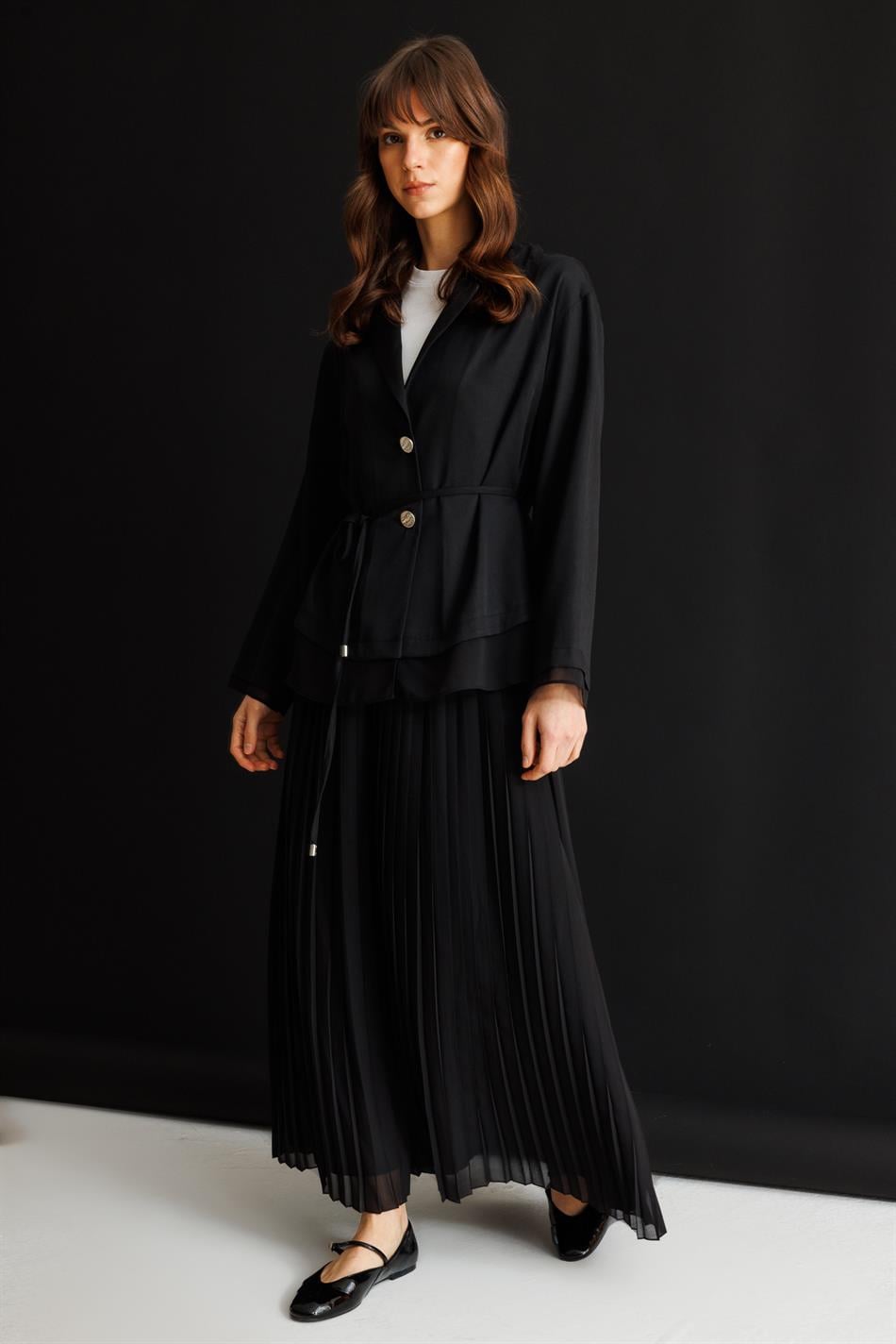 %100 Doğal LyoCELL Maxi Dökümlü Soft Kumaş Ceket ve Şifon Pilise Etek Kombinli TAKIM-Siyah