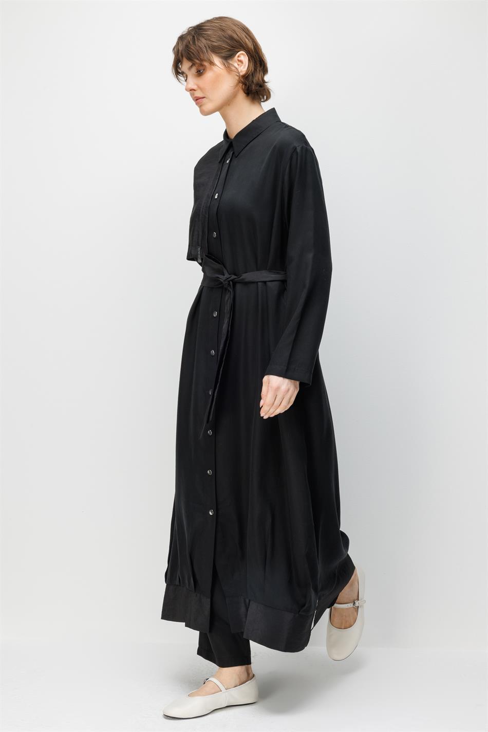 100% natuurlijke LyoCELL Maxi gedrapeerde zachte stof, hypoallergene windbreaker met gekleurde bies, sportjas/abaya - zwart
