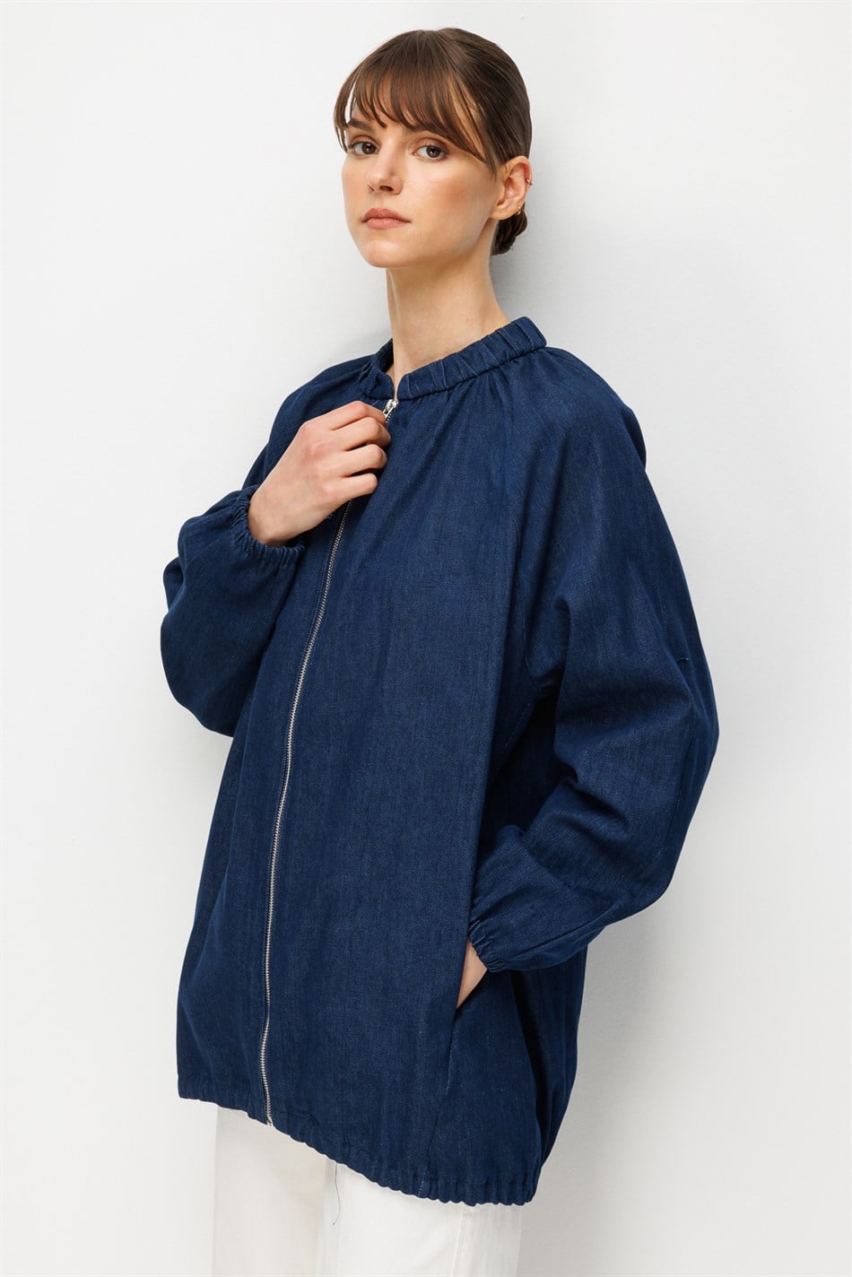 %100 Pamuk Yıkanmış Soft Denim Basen Örten Zamansız Kap Ceket-Denim