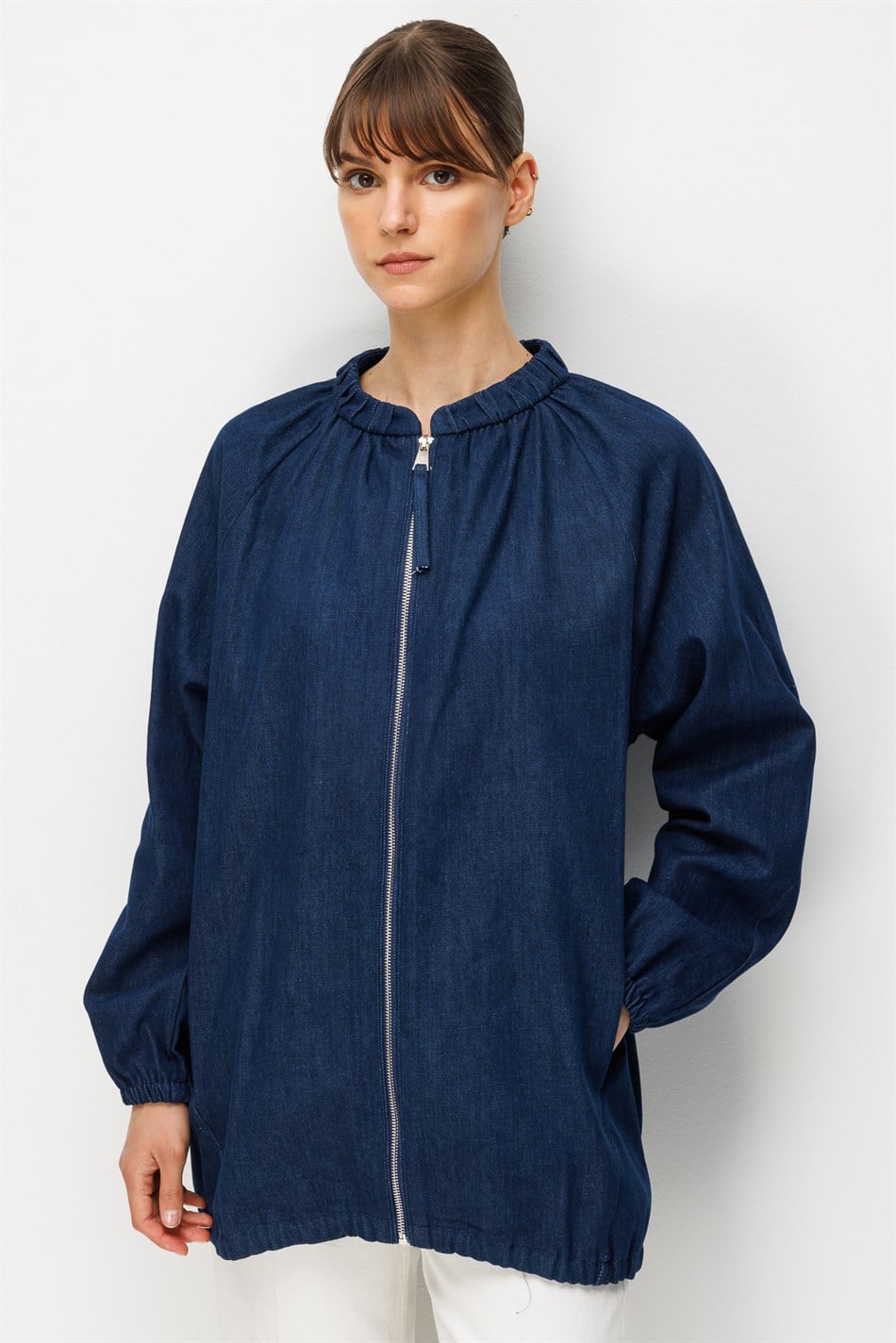 %100 Pamuk Yıkanmış Soft Denim Basen Örten Zamansız Kap Ceket-Denim