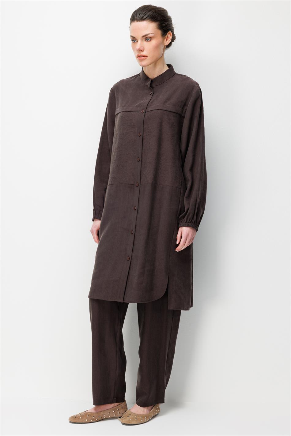 %80 Doğal LyoCELL Dökümlü Soft Hissiyat  Ön Beden Özel Dokuma Desen Pantalon ve Maxi Tunik Takım-Kahve