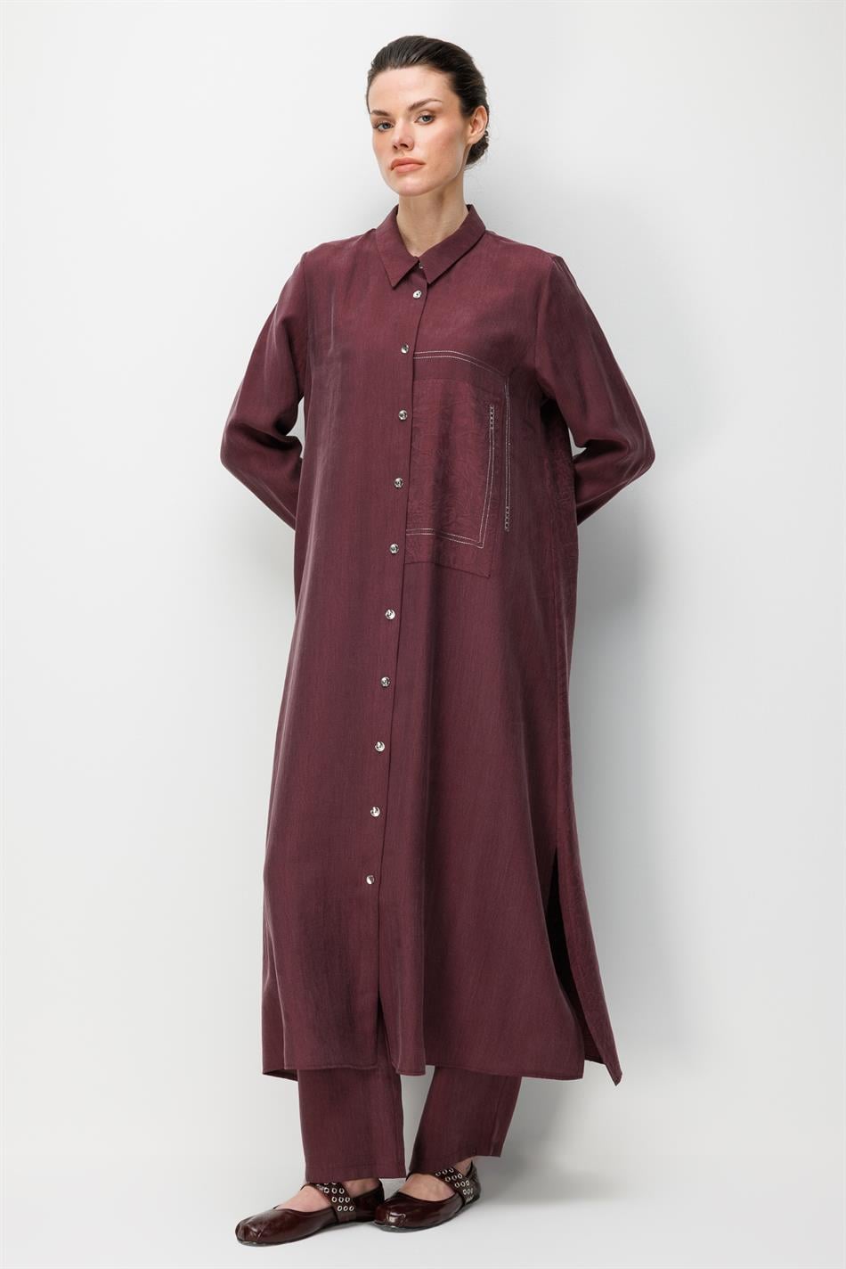 80% natuurlijk LyoCELL, soepelvallende achterkant, speciaal geweven patroon, broek en maxi-tuniek set - bordeauxrood