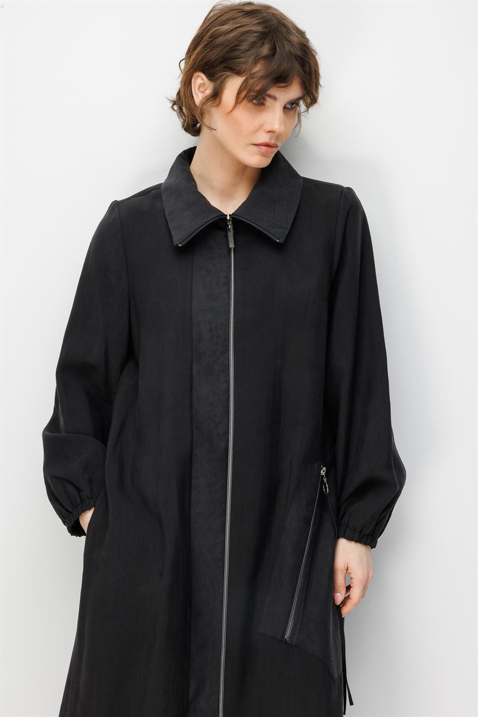 %80 Doğal LyoCELL Dökümlü Soft Hissiyat Yan Cep ve Ön Boy Garni Detaylı Zamansız Ferace-Siyah