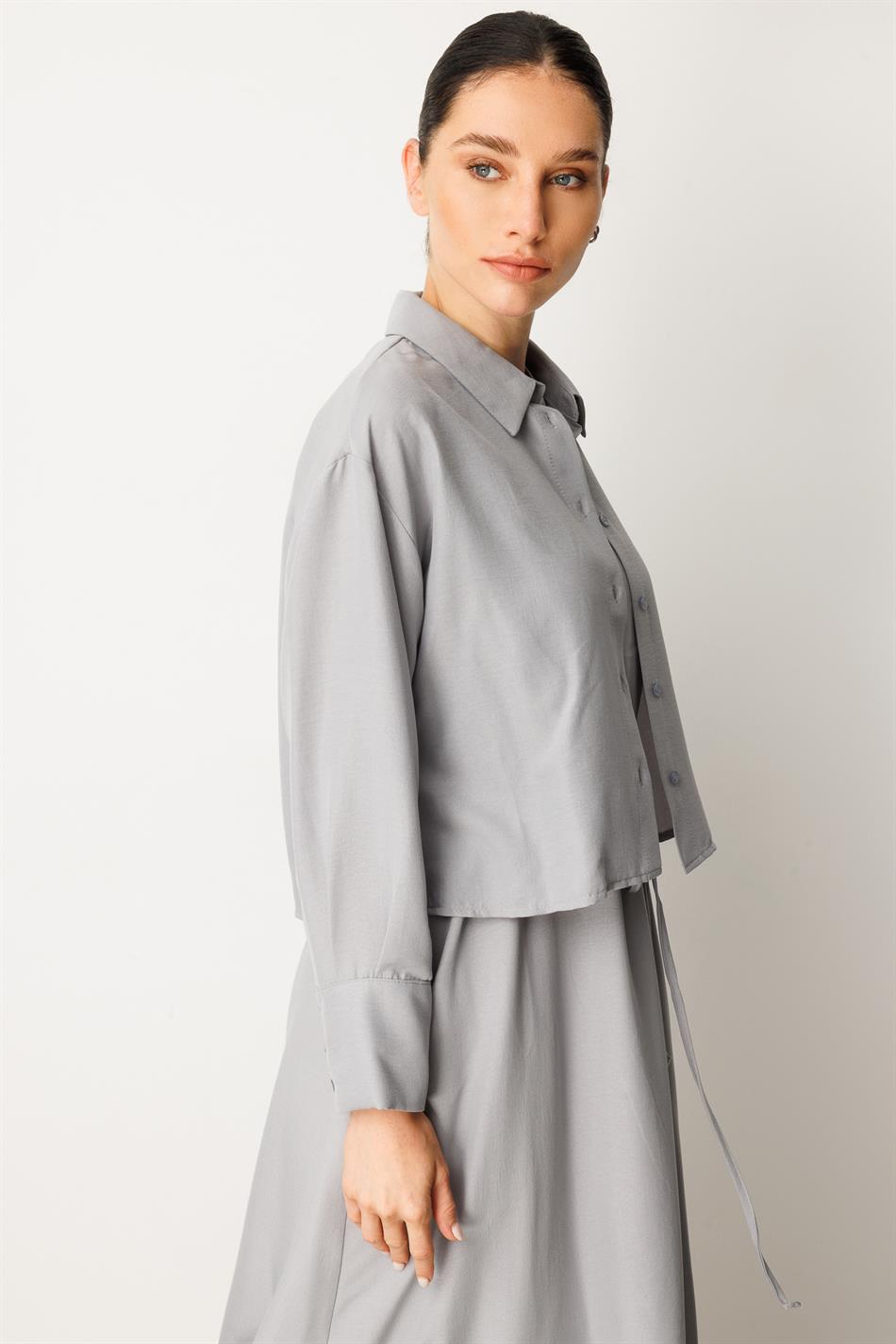 Aller Zijden jurk/abaya met bovenlichaam en mouwloze binnenvoering - Grijs