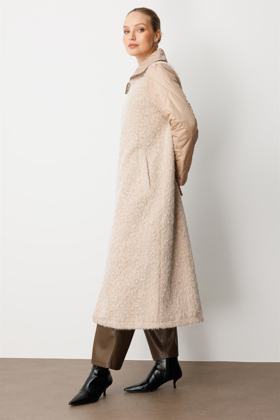 Angora textuur, gewatteerde mouwen, gevoerde, tijdloze jas/jack - Steenkleur