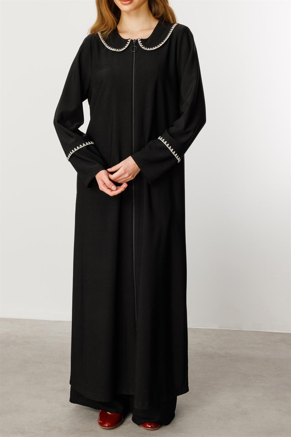 Körpə üçün tikmə ilə örtülmüş nazik parça xəndək palto/kepek/abaya - qara