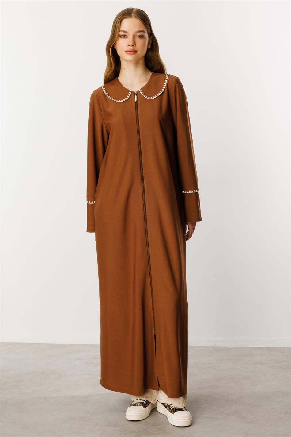 Baby Embroidered Draped Thin Fabric Trench Coat/Cape/Abayas/Brown