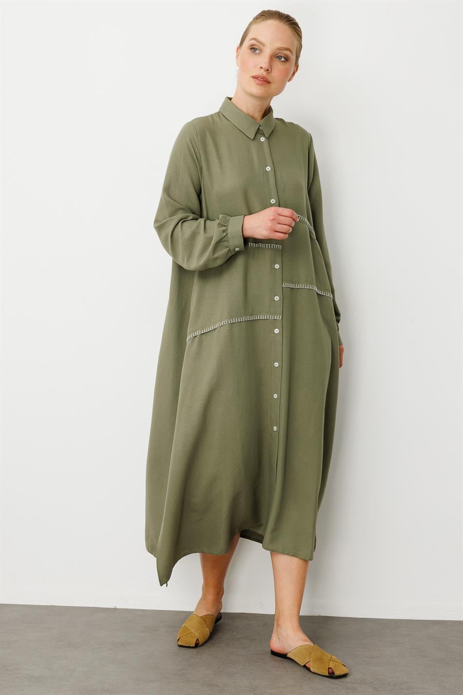Chooban Stitching Detail Silk Fabric Comfortable Cape Abaya - Khaki