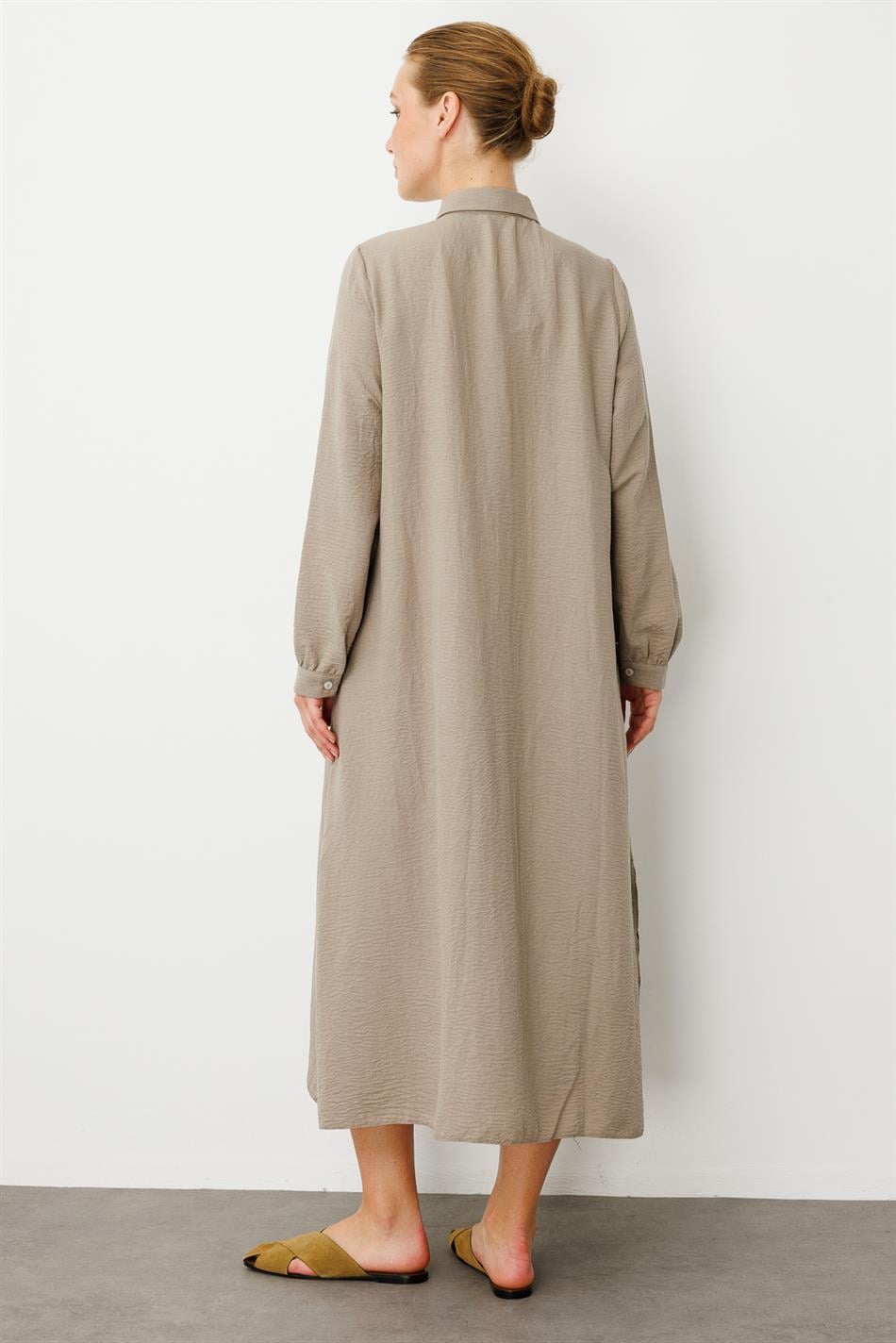 Chooban-Stickerei-Details Seidenstoff Bequeme Cape Abaya - Nerz