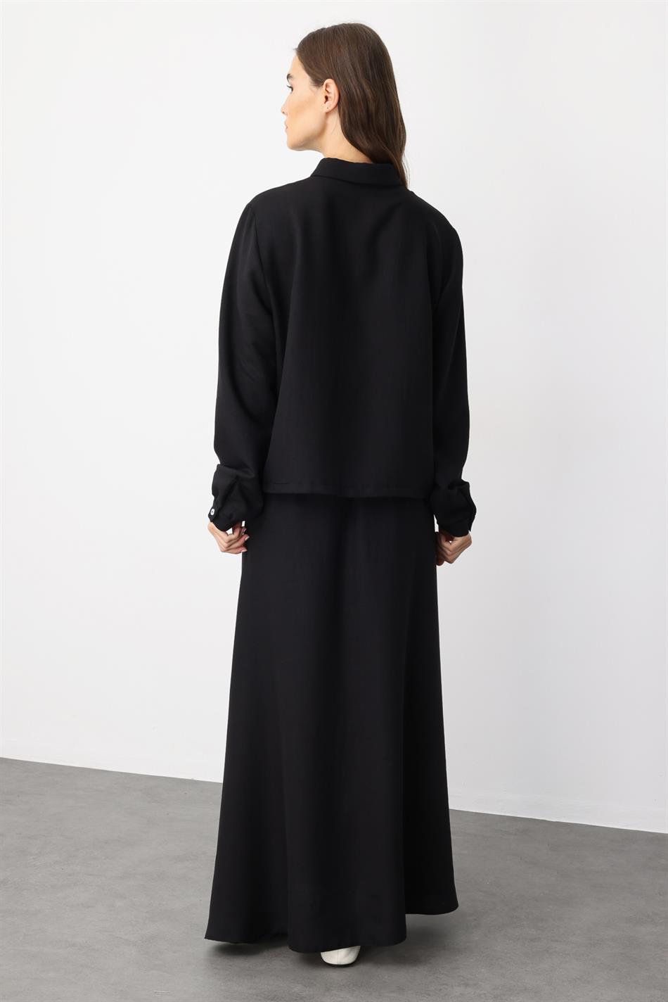 Rok/tuniek set met zijdeachtige textuur en geborduurde rand - Zwart