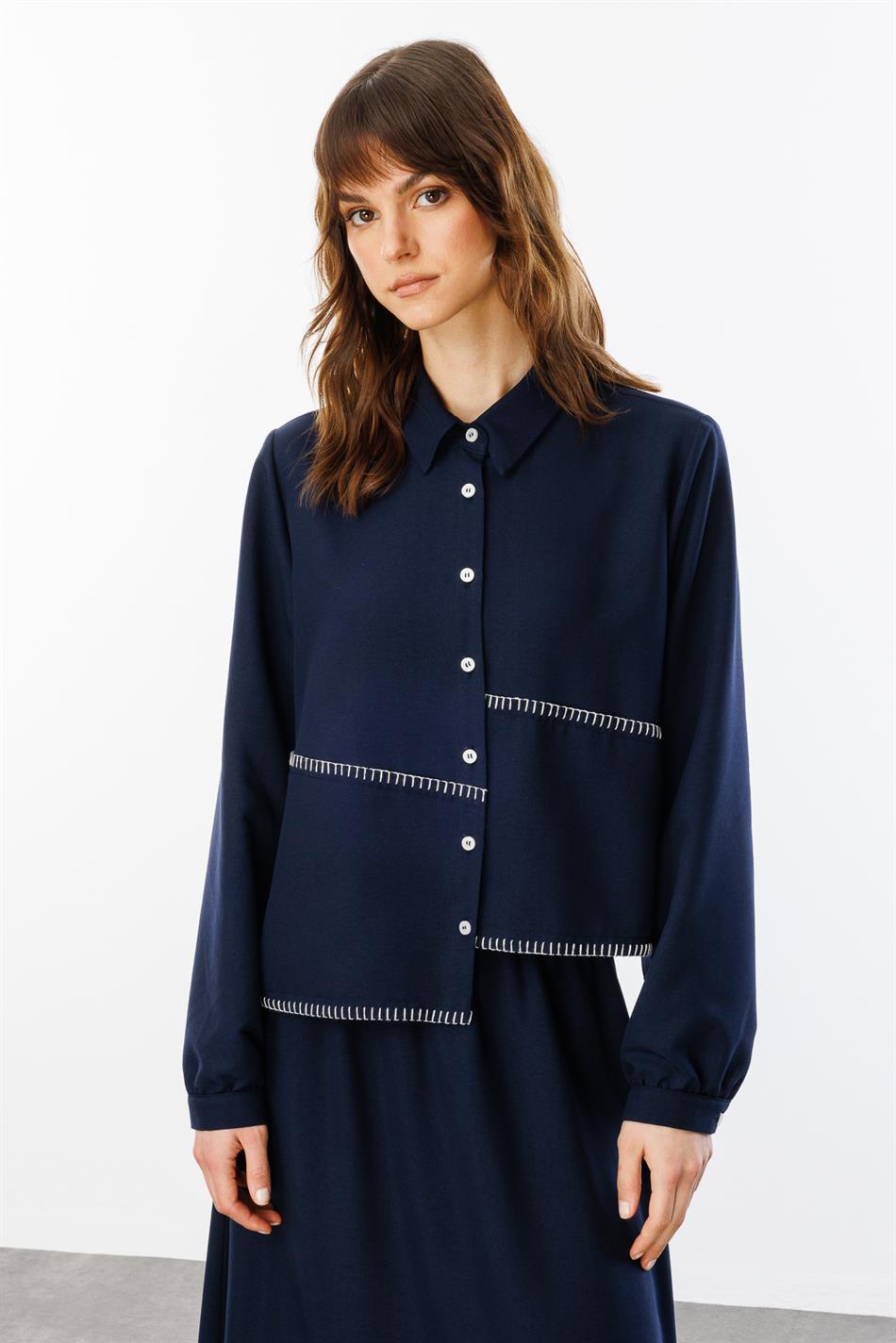 Rock/Tunika-Set aus Seide mit Chop-Ed-Stickerei – Marineblau