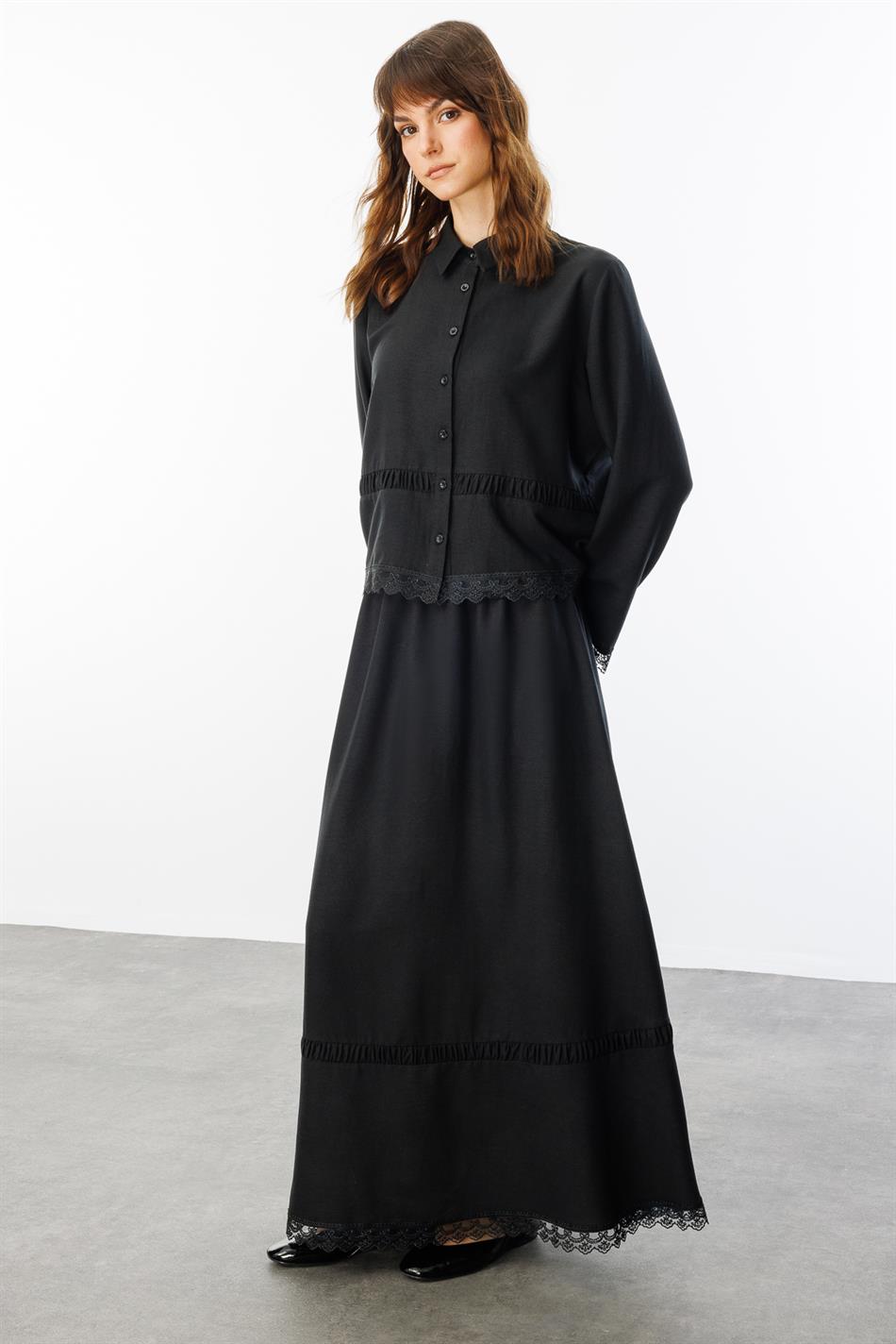 Seidenrock und Tunika-Set mit Spitzendetails – Schwarz
