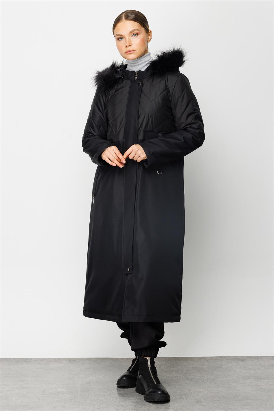 Gewatteerde jas met zakken en bontkraag - Zwart