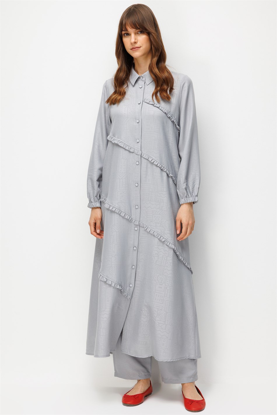 FENİX Özel Desen Soft Kumaş Paralel Büzgü Garni Zamansız Maxi Tunik Elbise-Gri
