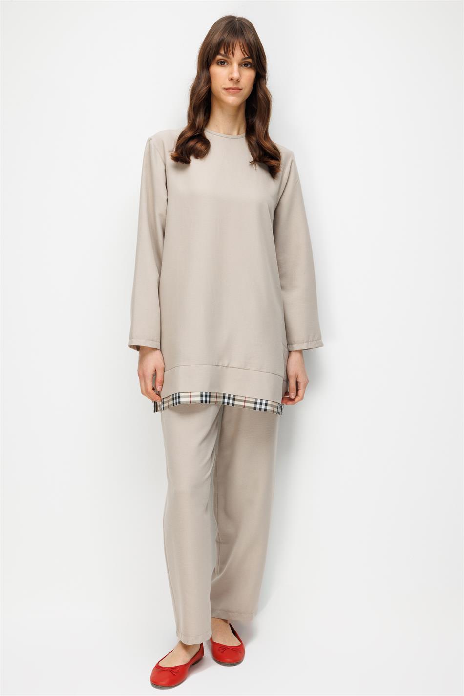 Ferra Garni İpekçe Kumaş Hafif ve Konforlu Pantalon Tunik Kombin Takım-Vizon