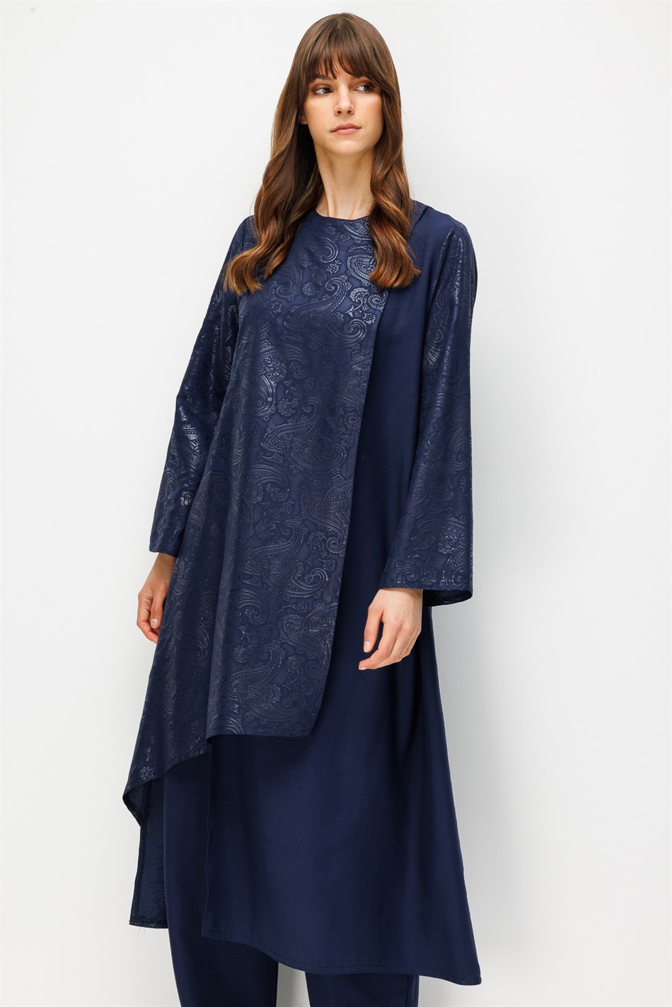 FLORAL Özel Desen Soft Kumaş ve Yaka Kol İpekçe Garni Zamansız Pantalonlu Takım-Laci