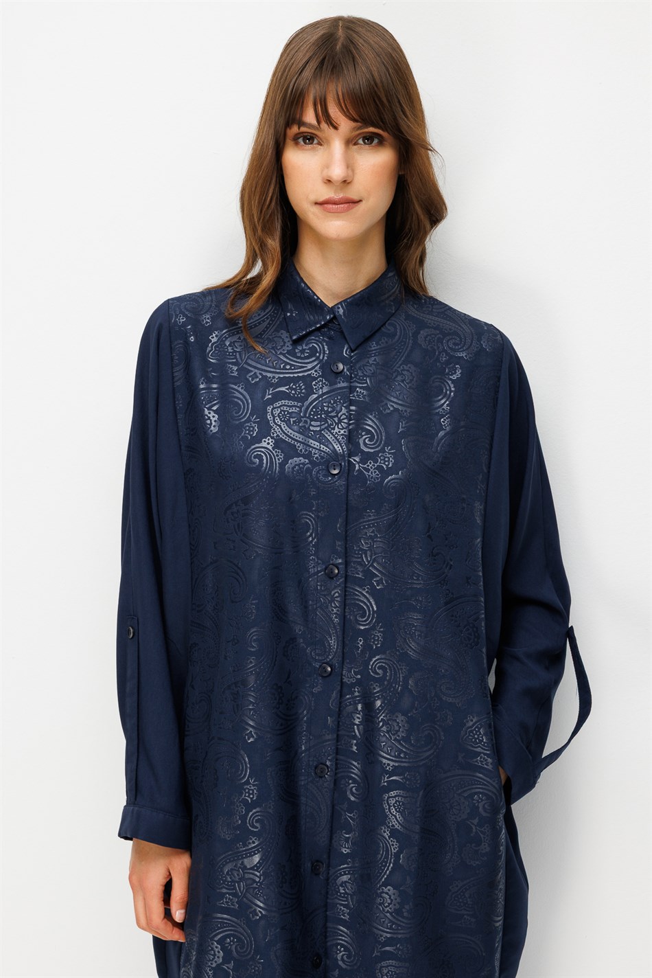 FLORAL Özel Desen Soft Kumaş ve Yan Bant Detaylı İpekçe Garni Zamansız Maxi Tunik-Laci