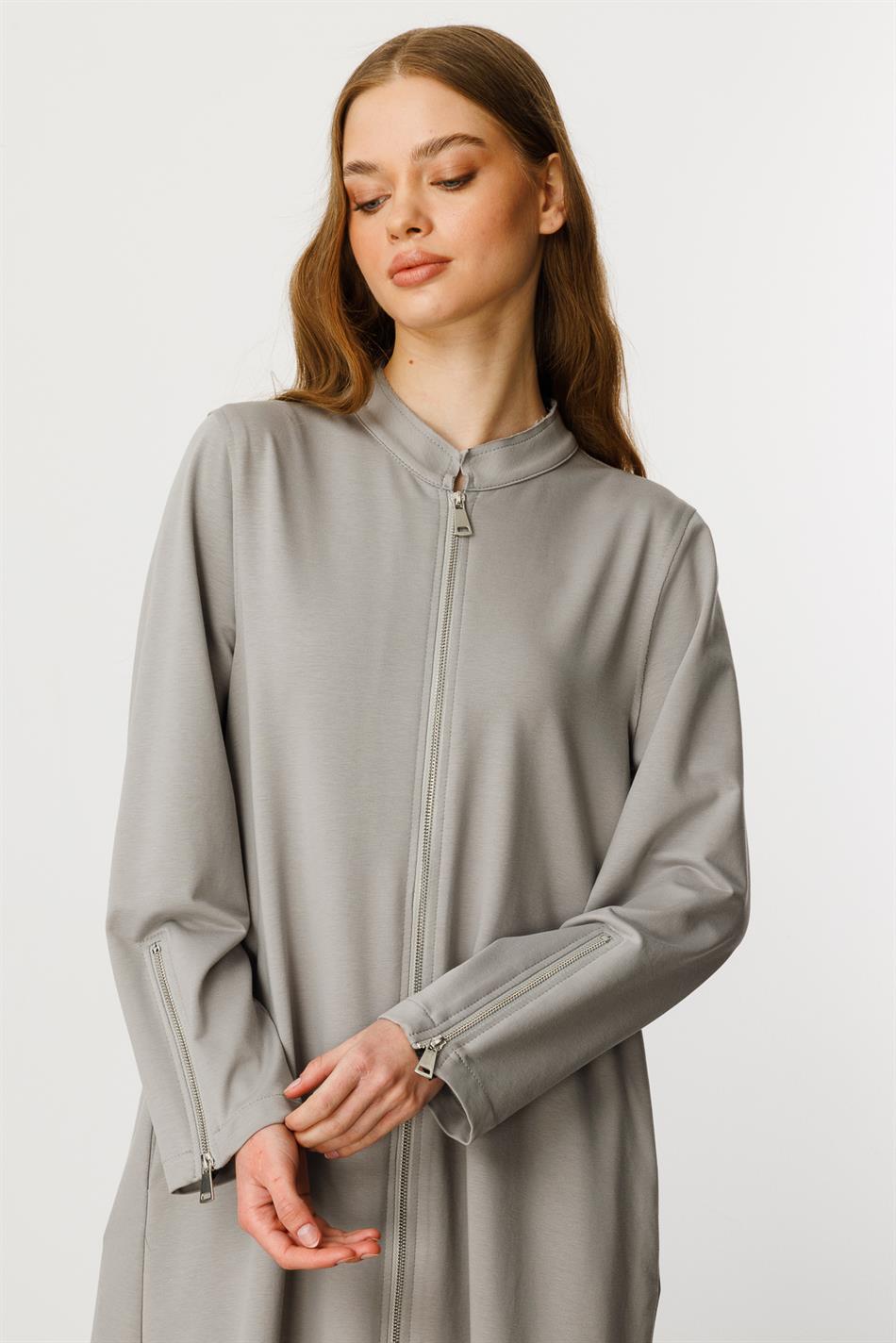 Gratis gebreide abaya van katoenmix met ritssluiting en sierrand - Grijs