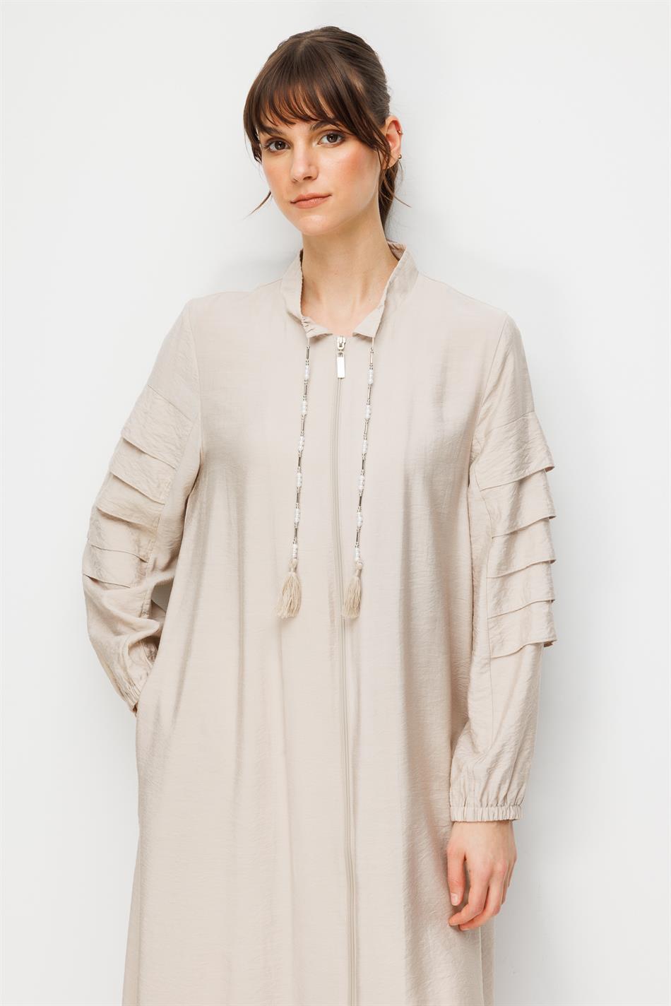 Goldy %85 LyoCELL Soft Kumaştan Kat Kat Aller Parçalarla Süslü Kol Elişi Kolye Detaylı Özel Ferace-Taş