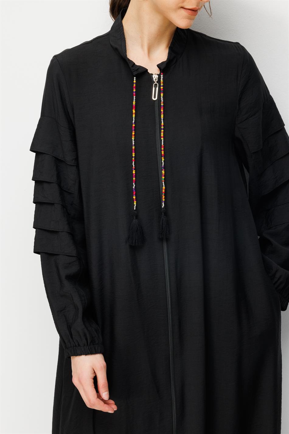 Goldy %85 LyoCELL Soft Kumaştan Kat Kat Aller Parçalarla Süslü Kol Elişi Kolye Detaylı Özel Ferace-Siyah