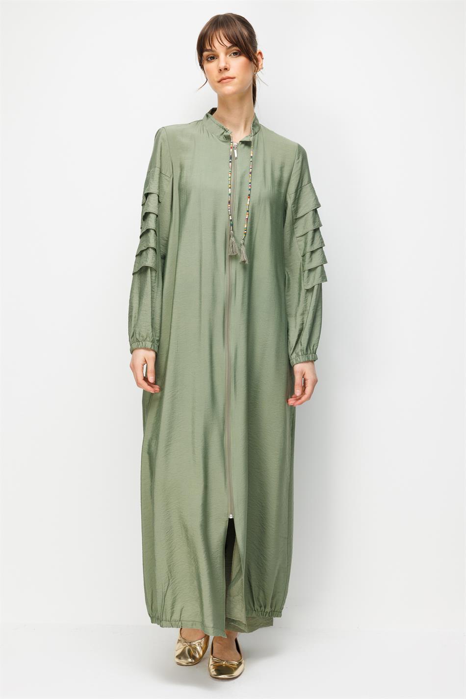 Goldy %85 LyoCELL Soft Kumaştan Kat Kat Aller Parçalarla Süslü Kol Elişi Kolye Detaylı Özel Ferace-Haki