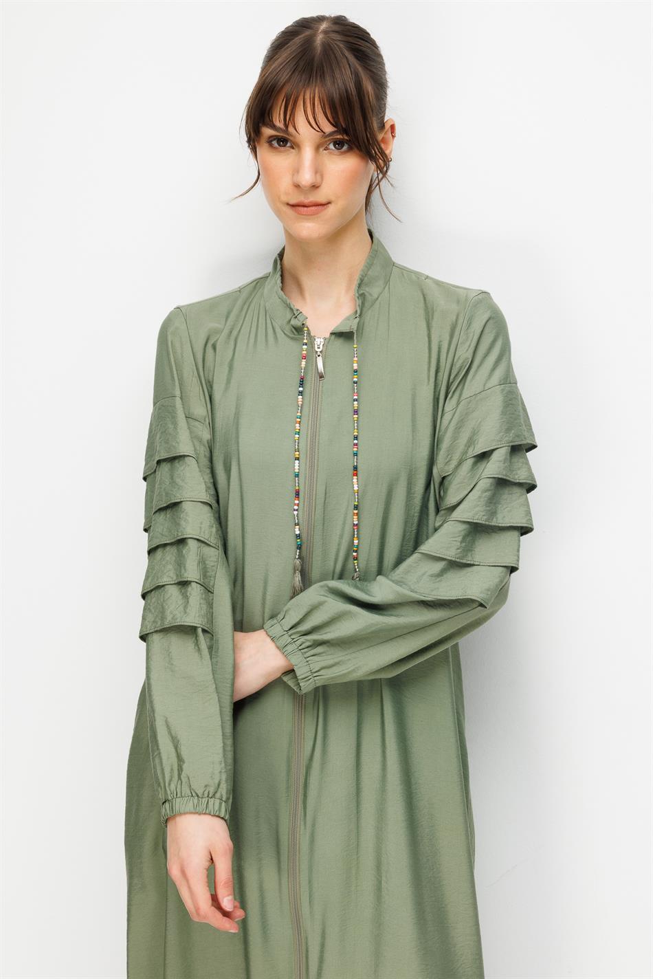 Goldy %85 LyoCELL Soft Kumaştan Kat Kat Aller Parçalarla Süslü Kol Elişi Kolye Detaylı Özel Ferace-Haki