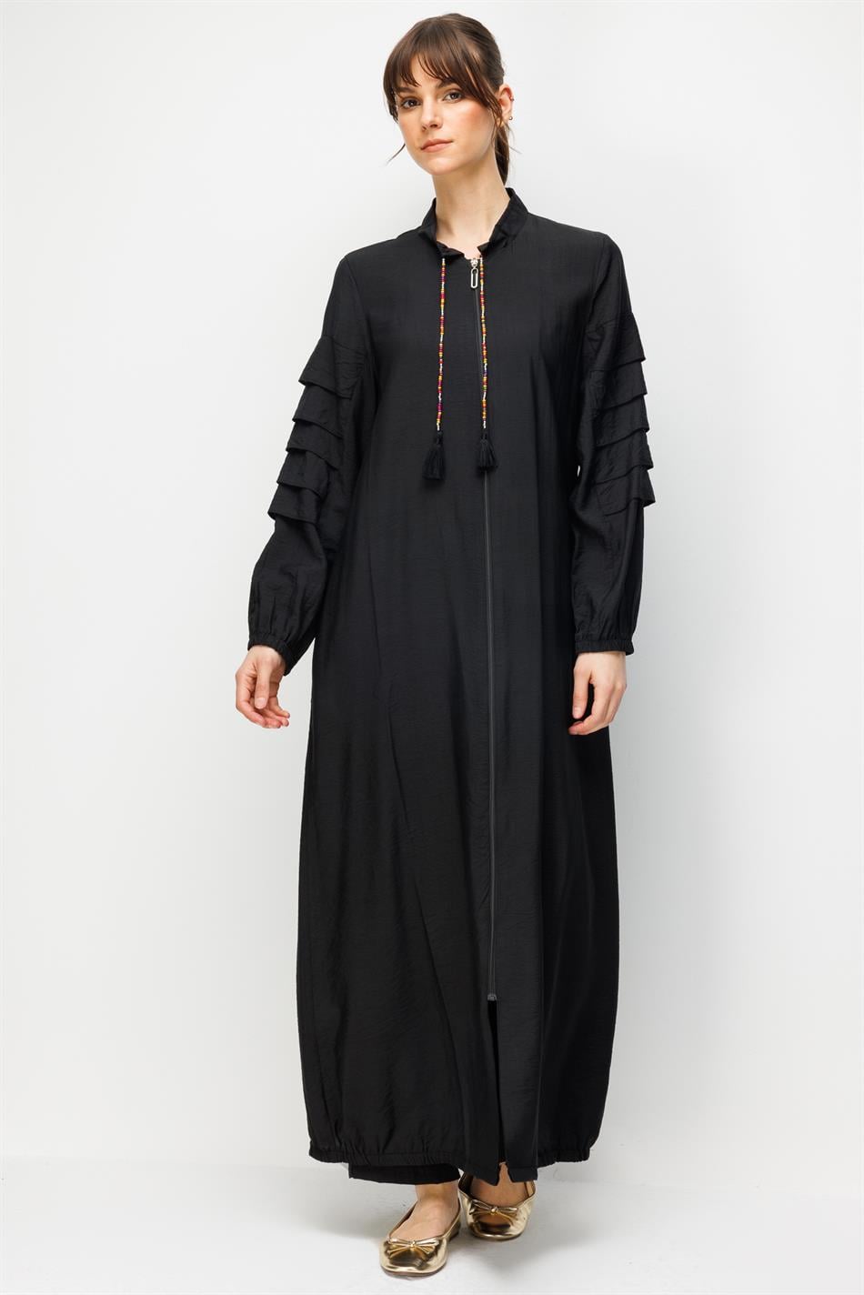 Goldy %85 LyoCELL Soft Kumaştan Kat Kat Aller Parçalarla Süslü Kol Elişi Kolye Detaylı Özel Ferace-Siyah