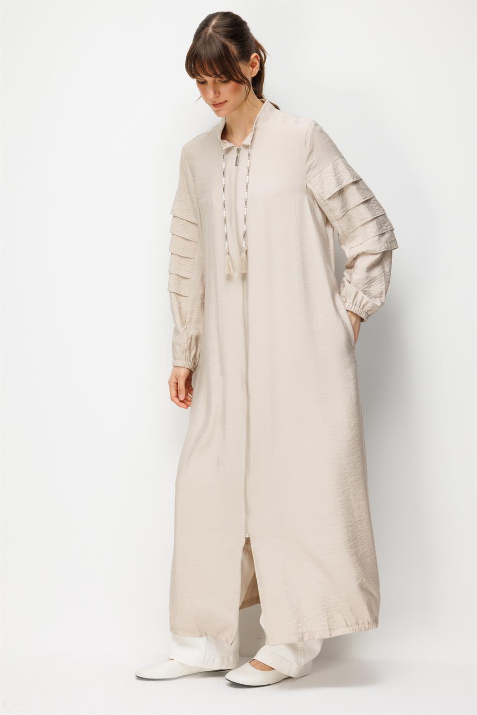 Goldy %85 LyoCELL Soft Kumaştan Kat Kat Aller Parçalarla Süslü Kol Elişi Kolye Detaylı Özel Ferace-Taş