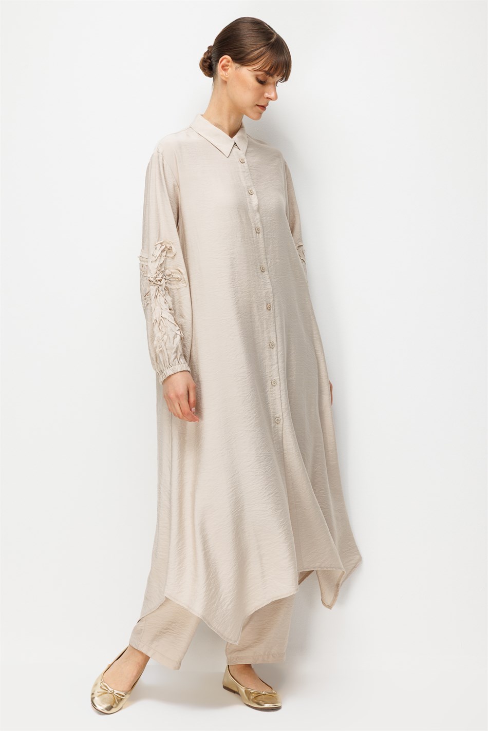 Goldy %85 LyoCELL Soft Kumaştan Kol El İşi İşleme Detaylı Zamansız Maxi Tunik Kap-Taş