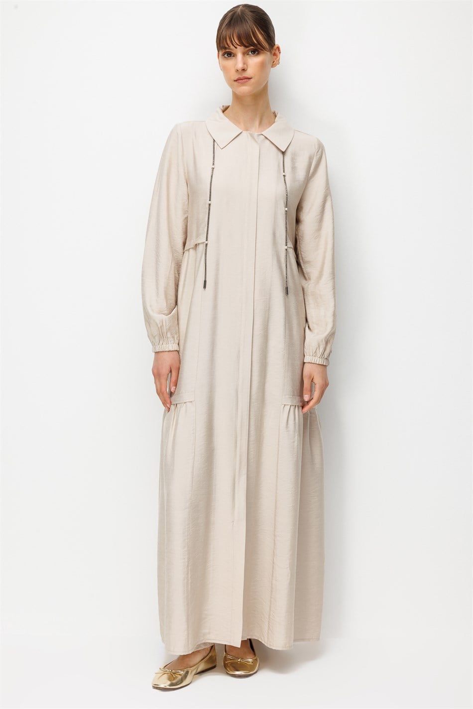 Goldy %85 LyoCELL Soft Kumaştan Yaka Zincir Aksesuarlı Zamansız Maxi Tunik-Elbise-Taş