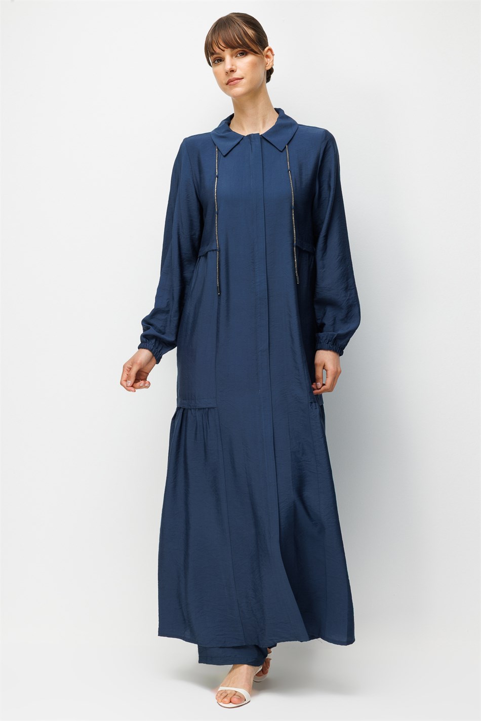 Goldy %85 LyoCELL Soft Kumaştan Yaka Zincir Aksesuarlı Zamansız Maxi Tunik-Elbise-Laci