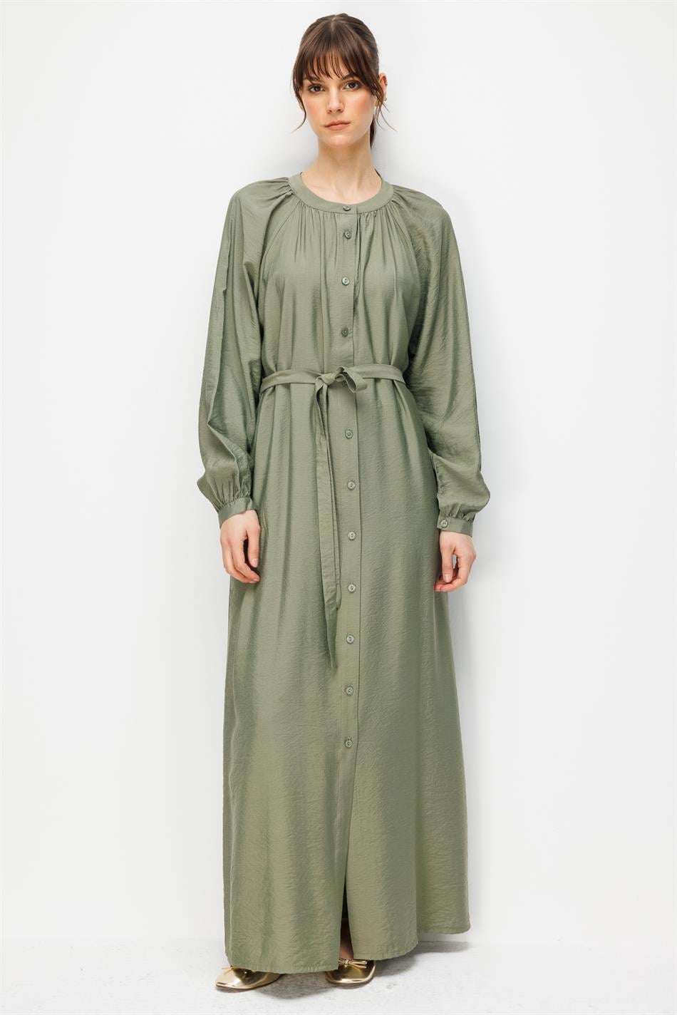 Goldy %85 LyoCELL Soft Kumaştan Yakası ve Manşeti Elişi Büzgü Detaylı Zamansız Kap Ferace-Haki