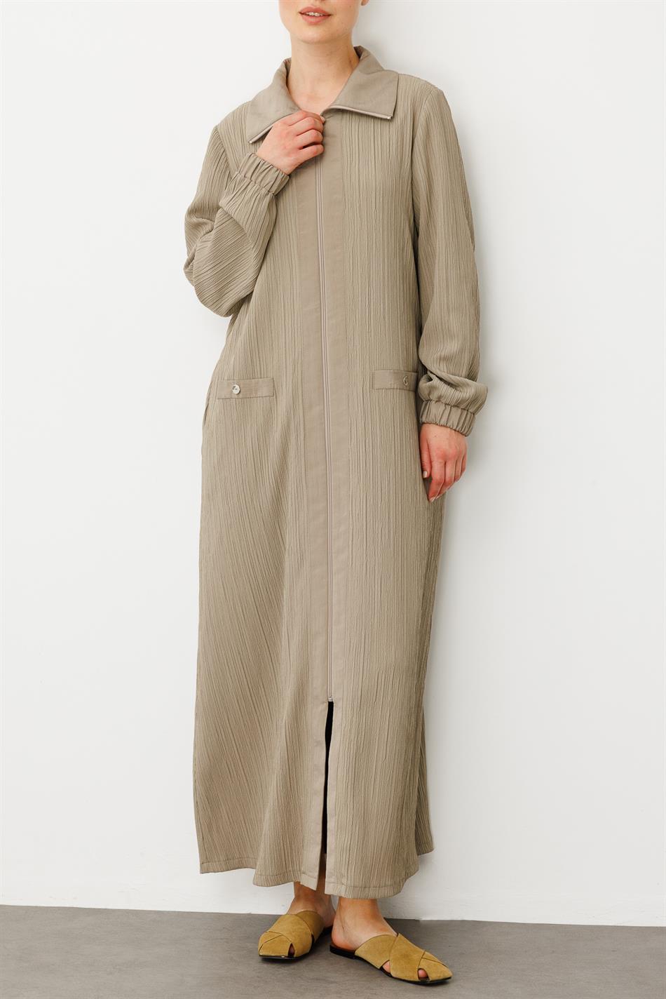 Has Garni Gedetailleerde Speciaal Geweven Jas / Abaya - Nerts