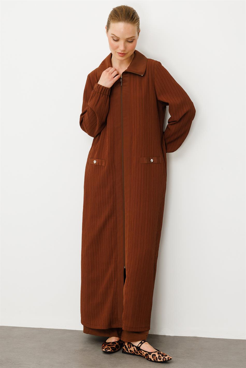 Has Garni Detailed Special Woven Coat / Abaya-Brown