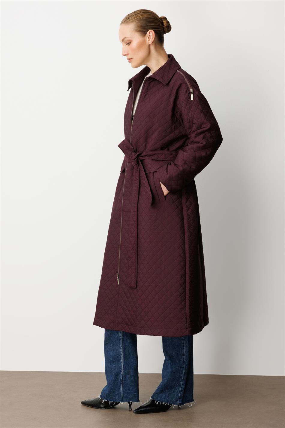 HZR Jacquard-Stepp-Sport-Trenchcoat mit Reißverschlussdetails PLUS-LILA