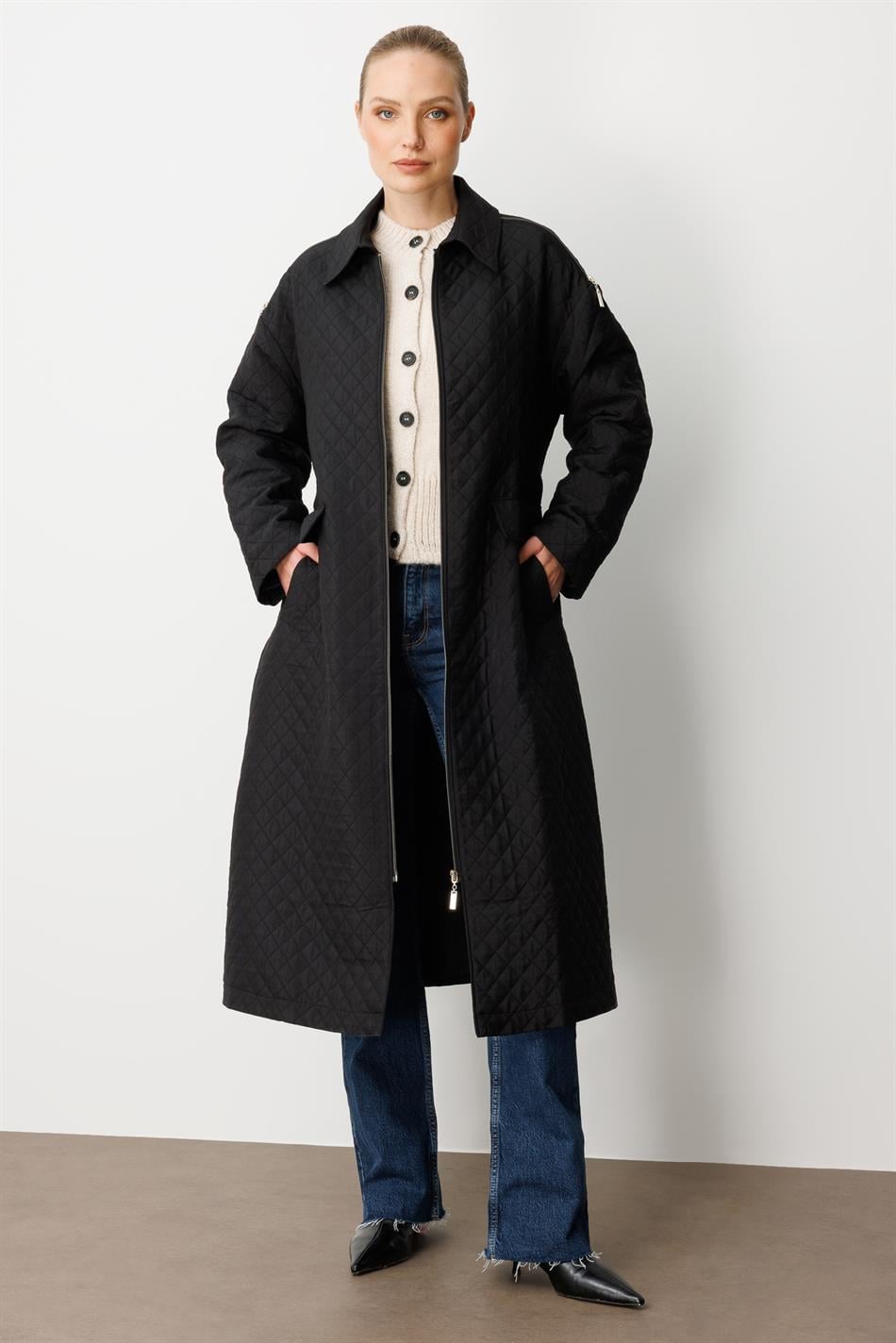 HZR Zipper Detail Jacquard Quilted Sport Trench Coat PLUS-Black