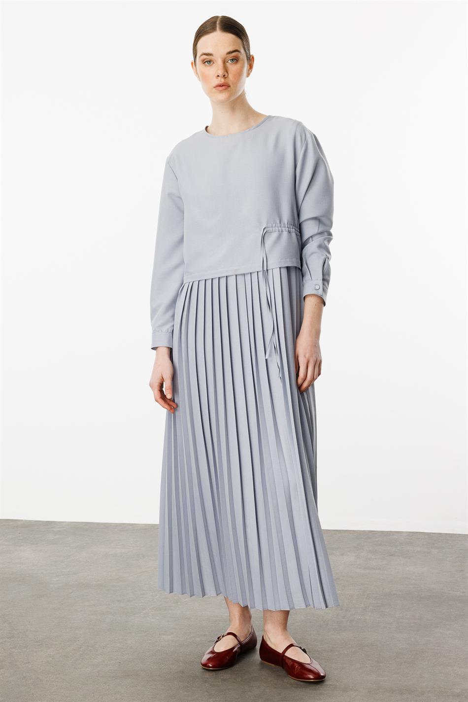 Ipekçe Aller Qolsuz Büzməli Top və Bel Kəməri Kombinasiyalı Don Dəsti - Boz