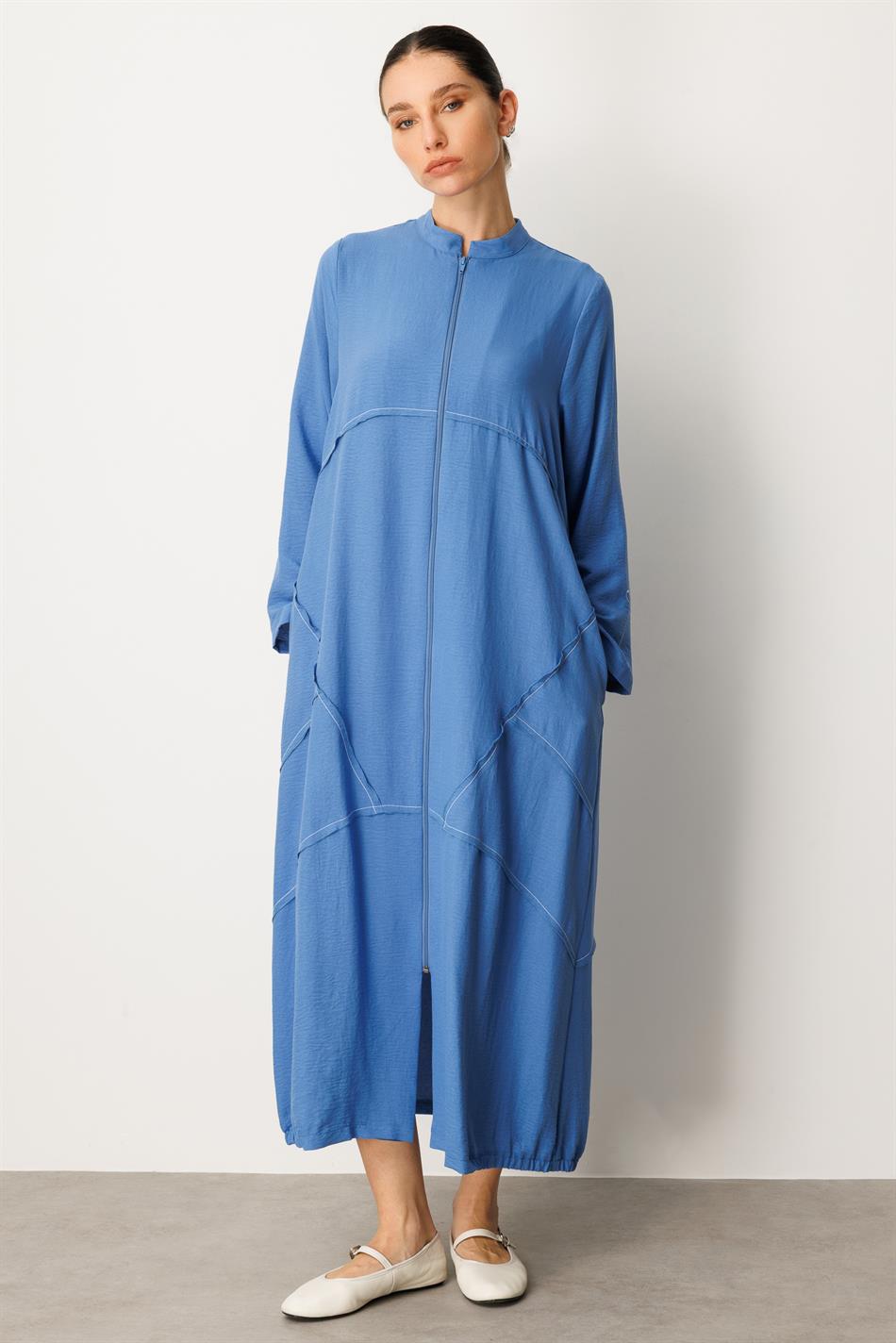 İpək parçadan hazırlanmış yüngül və nəfəs alan idman paltosu/abaya - Mavi