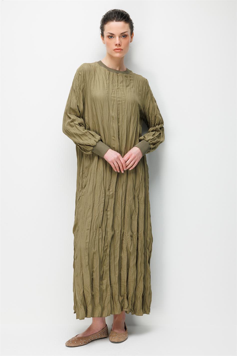 İpekche Soft Kraş Ribana Kol ve Yaka Detaylı Elbise-Haki