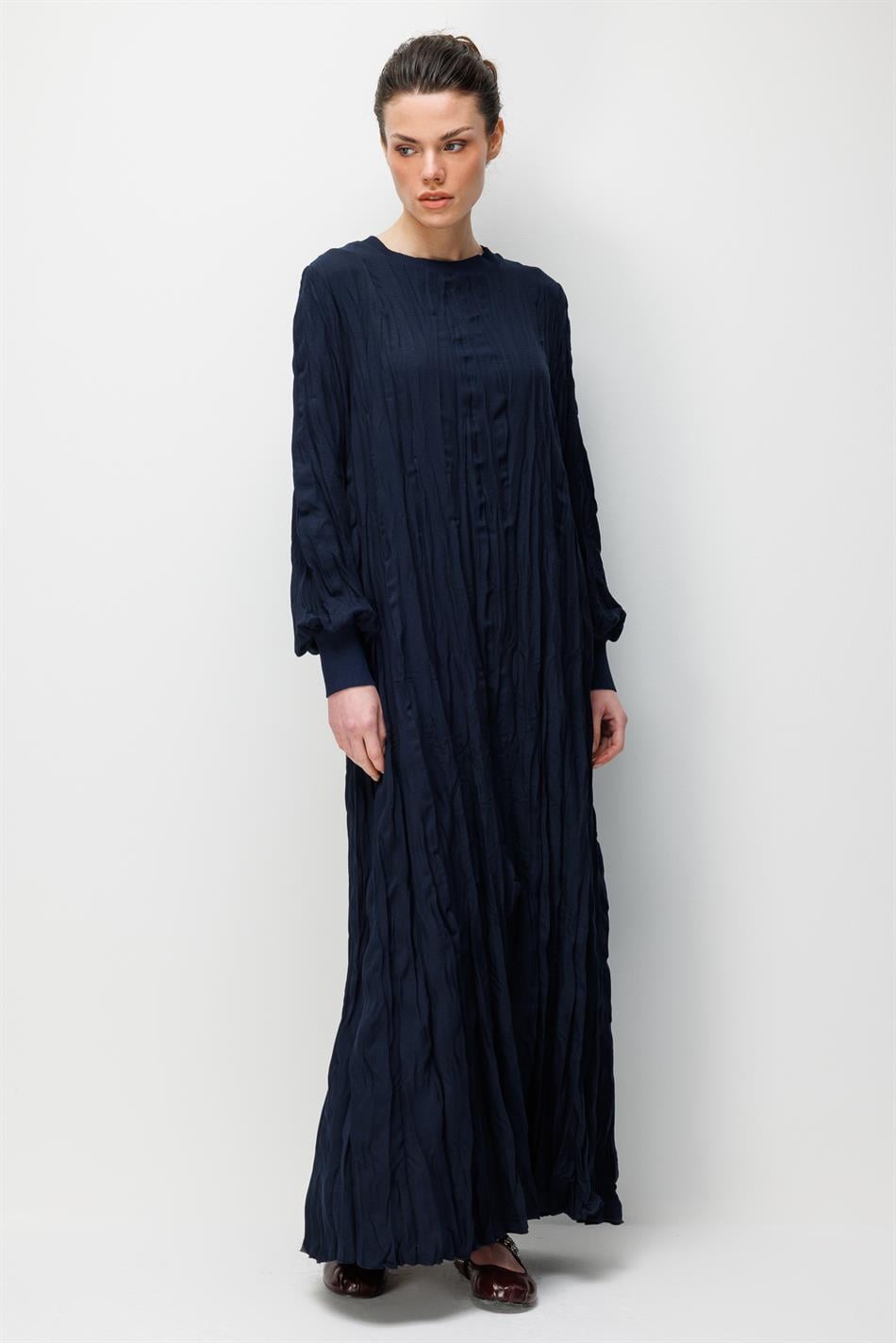 İpekche Soft Kraş Ribana Kol ve Yaka Detaylı Elbise-Laci