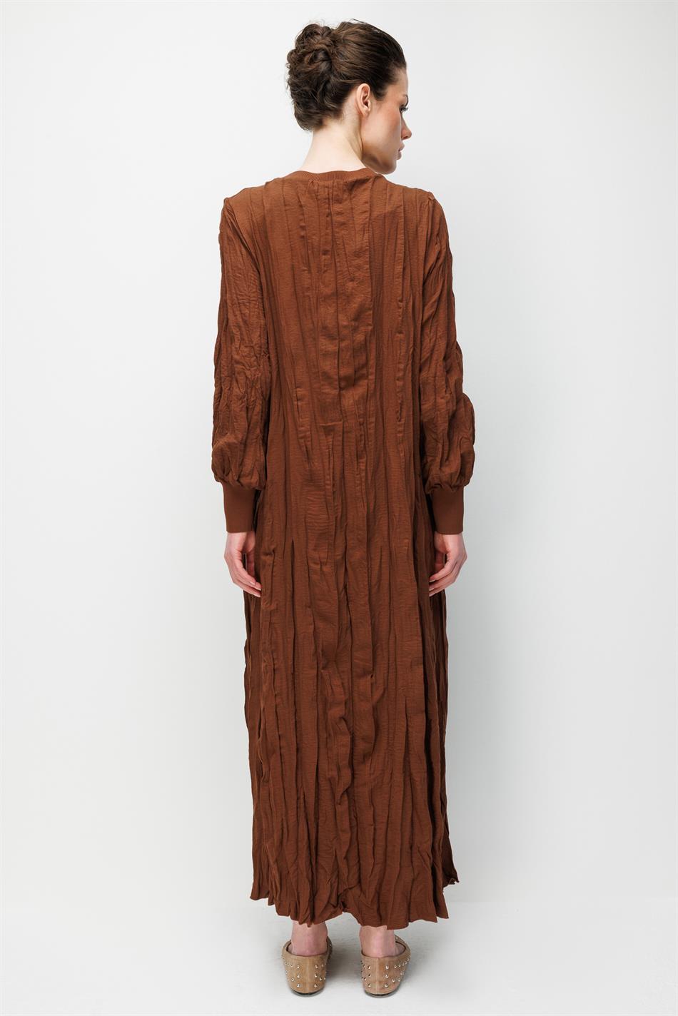 İpekche Soft Kraş Ribana Kol ve Yaka Detaylı Elbise-Kahve