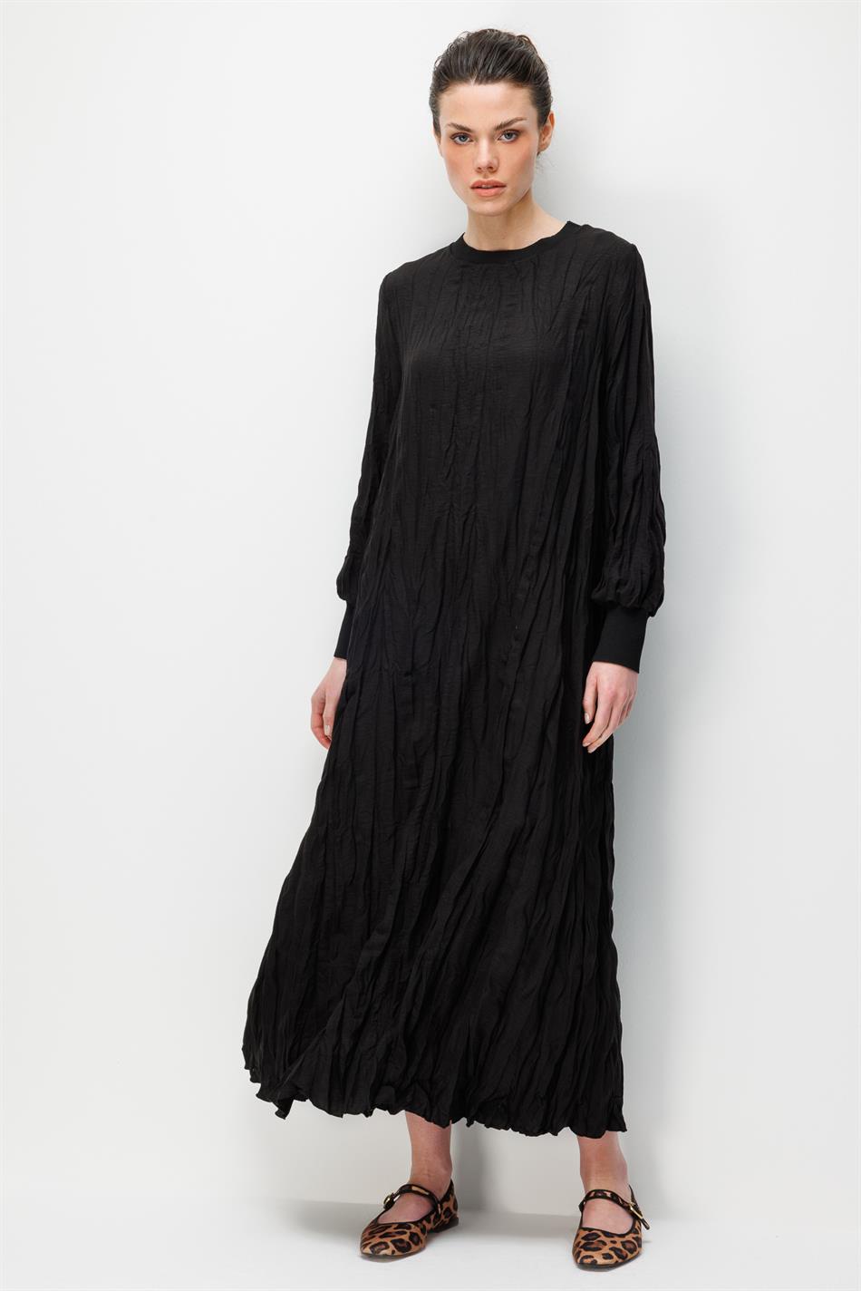 İpekche Soft Kraş Ribana Kol ve Yaka Detaylı Elbise-Siyah