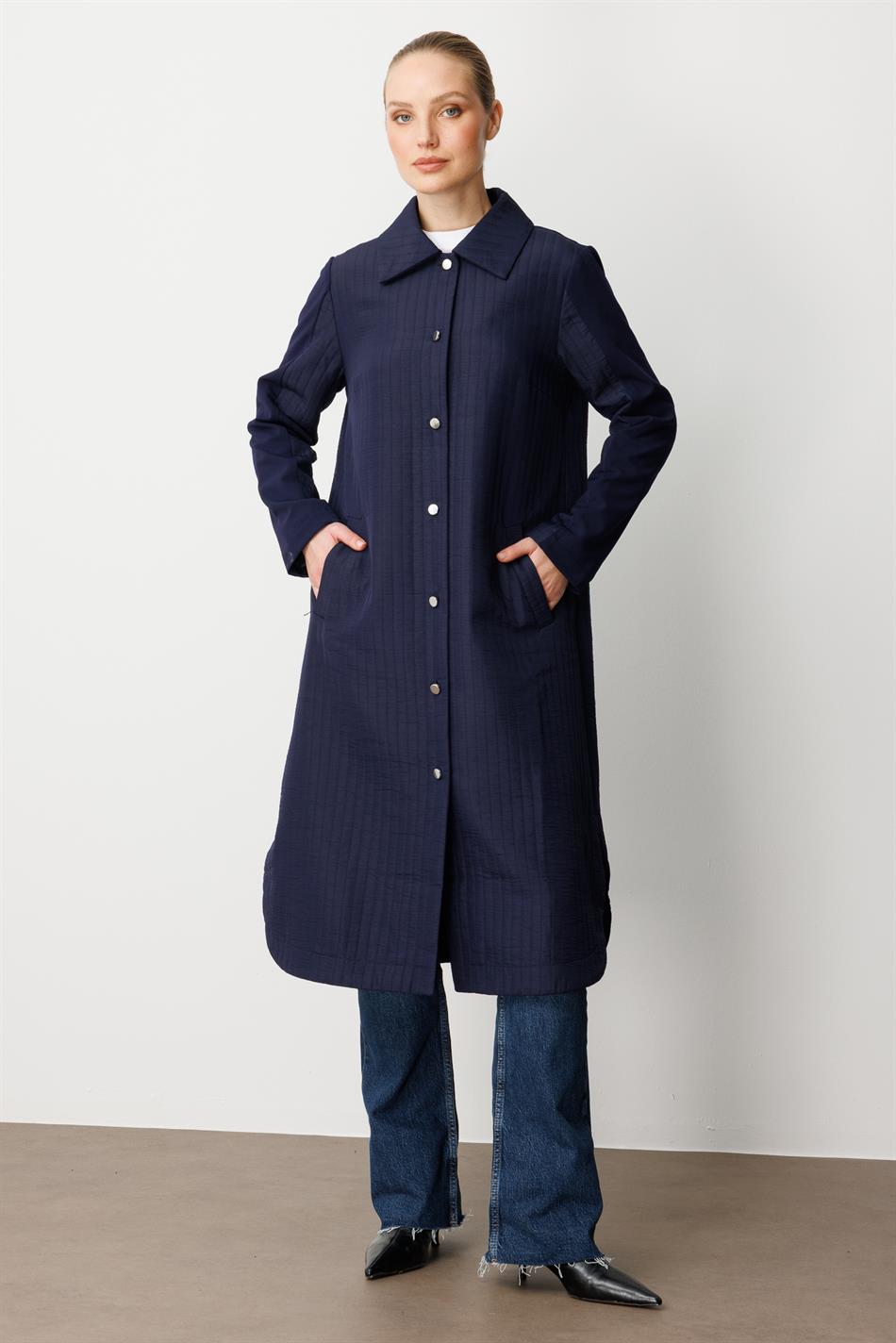 Jacquard Quilted and Crepe Trimmed Seasonal Trench Coat with Lining - Navy Blue