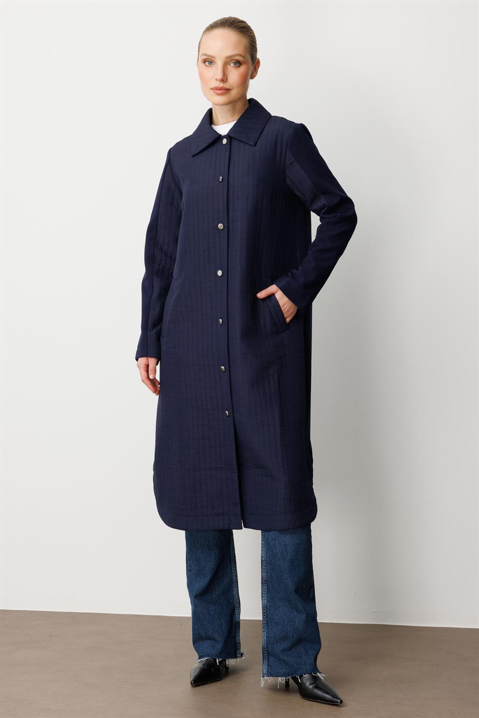 Jacquard Quilted and Crepe Trimmed Seasonal Trench Coat with Lining - Navy Blue
