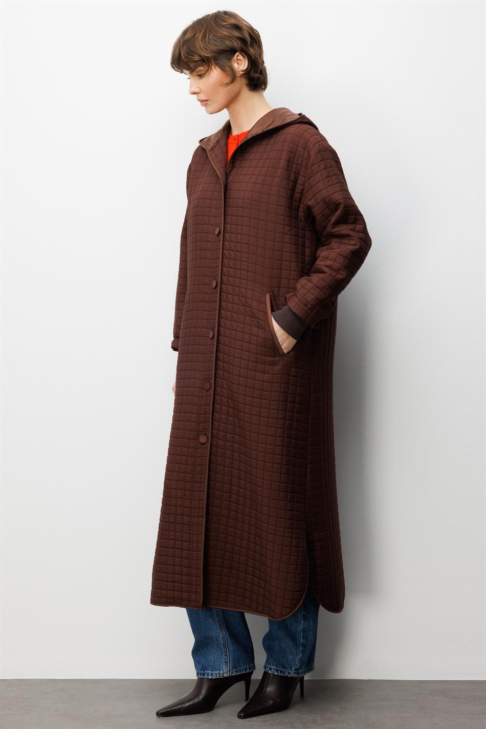 Trenchcoat met vierkante jacquard doorgestikte voering, geschikt voor alle seizoenen, sportief en tijdloos - Koffie