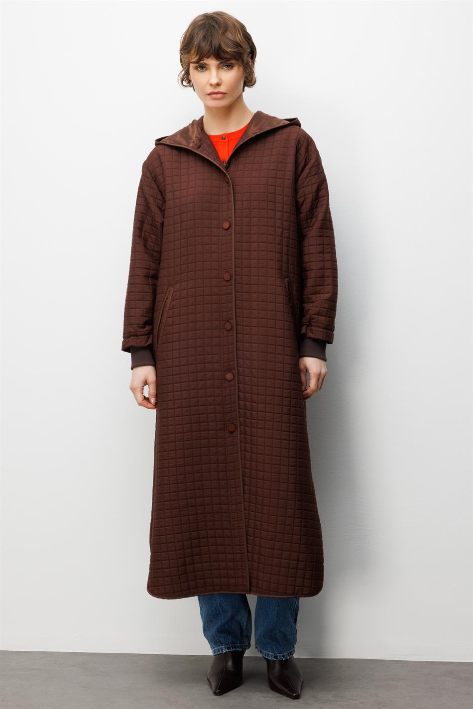Trenchcoat met vierkante jacquard doorgestikte voering, geschikt voor alle seizoenen, sportief en tijdloos - Koffie