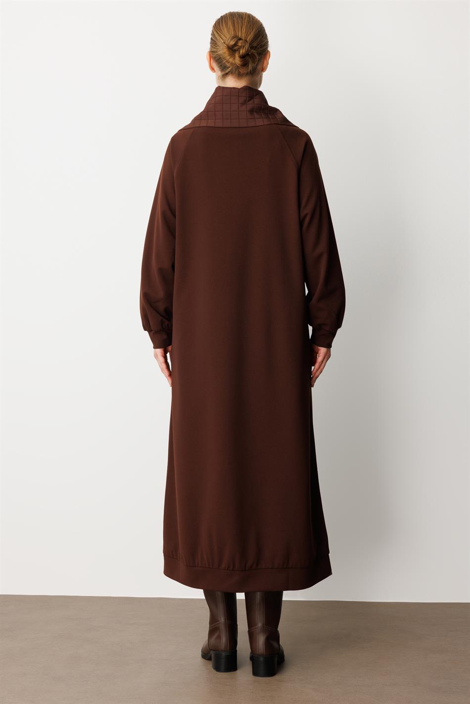 Square Jacquard Quilted and Crepe Texture Mix Lined Seasonal Sport Trench Coat - Coffee