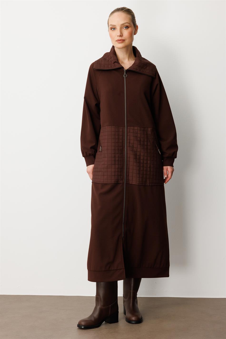Square Jacquard Quilted and Crepe Texture Mix Lined Seasonal Sport Trench Coat - Coffee