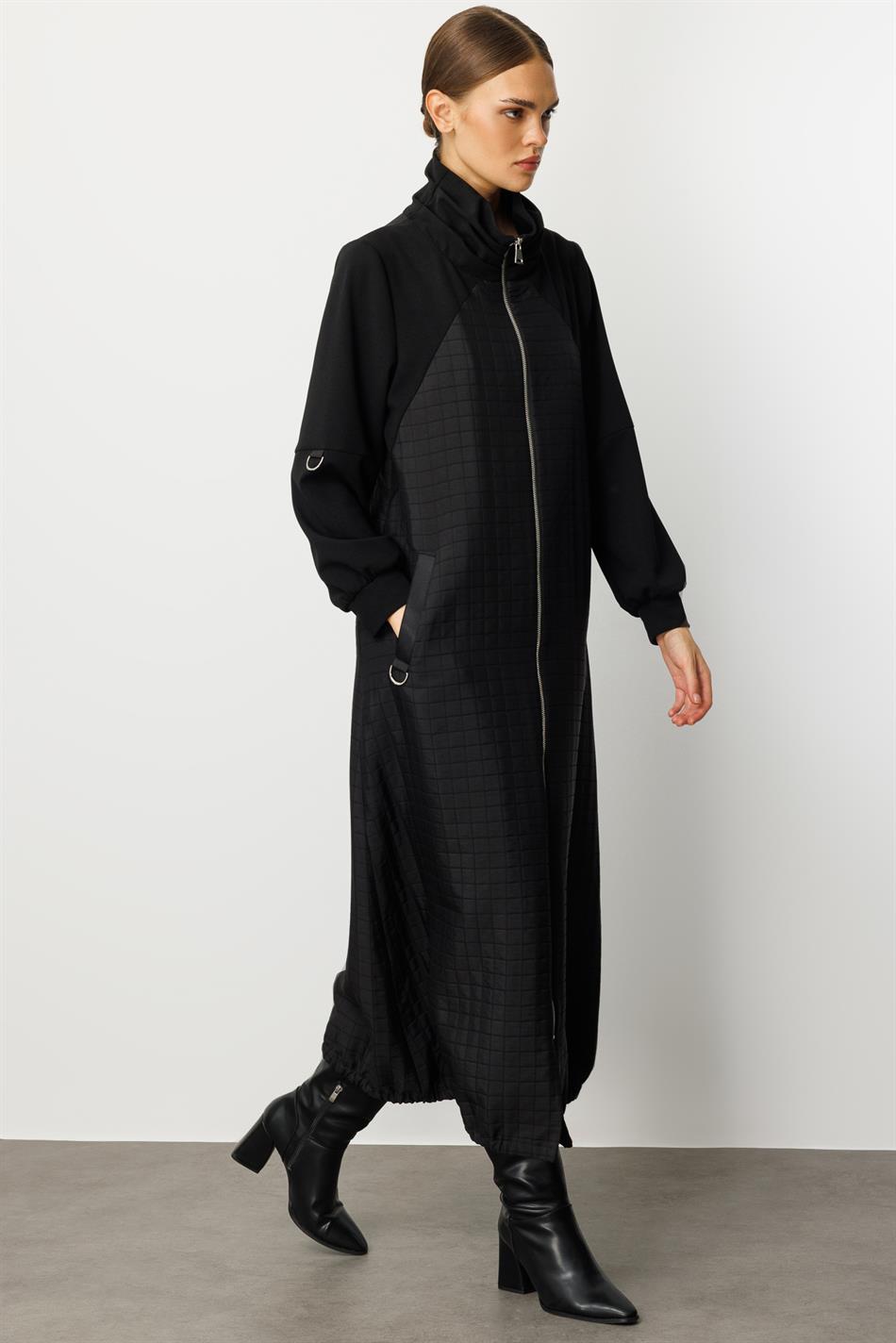 Sportlicher Trenchcoat mit Futter aus quadratischem Jacquard-Crêpe-Muster - Schwarz